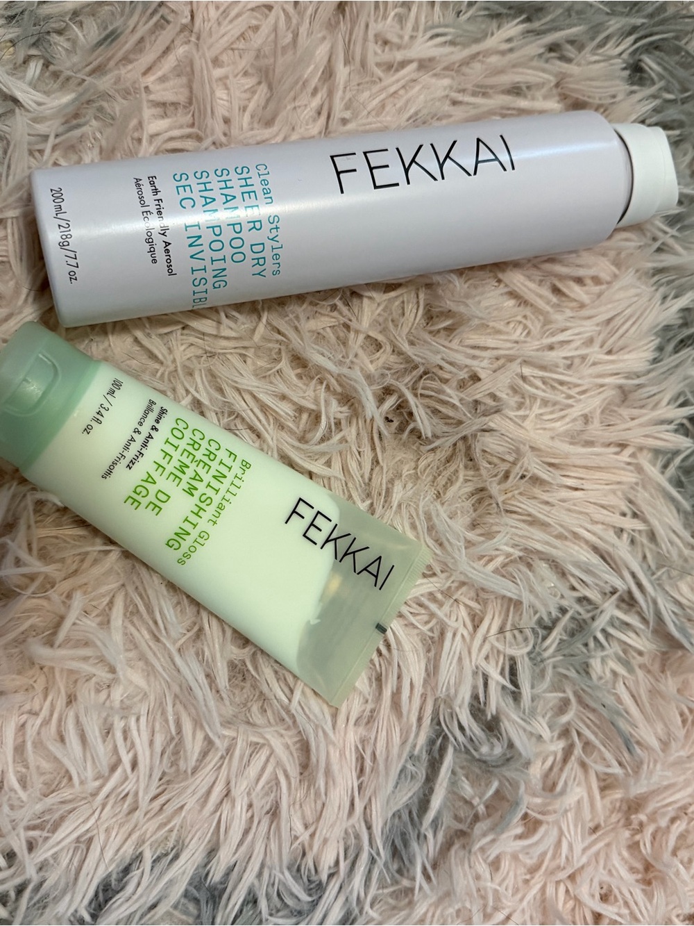 Green & White Styling Set — Sheer Dry Shampoo and Finishing Cream